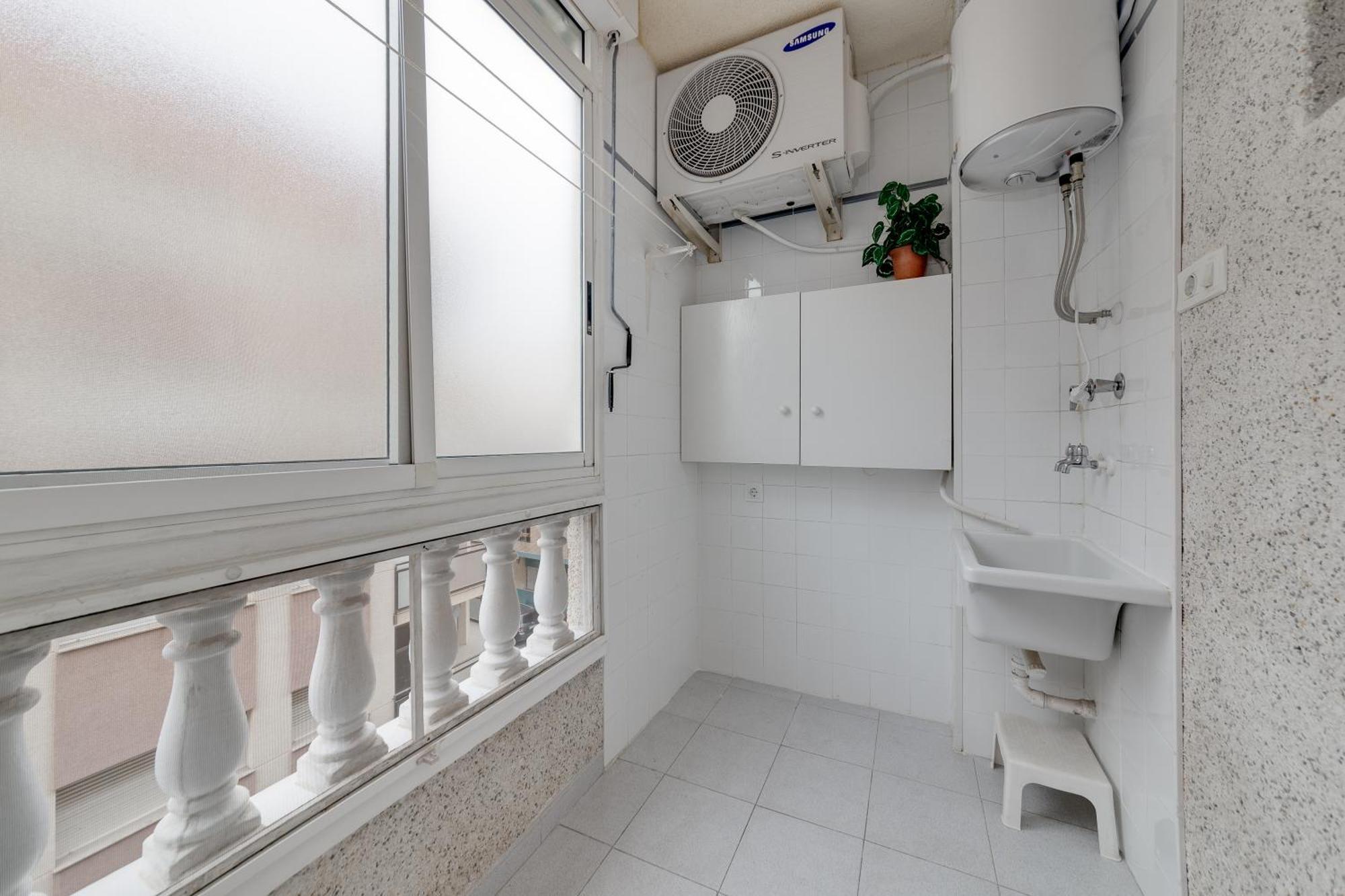 Lovely Apartment Near The Sea Torrevieja Extérieur photo